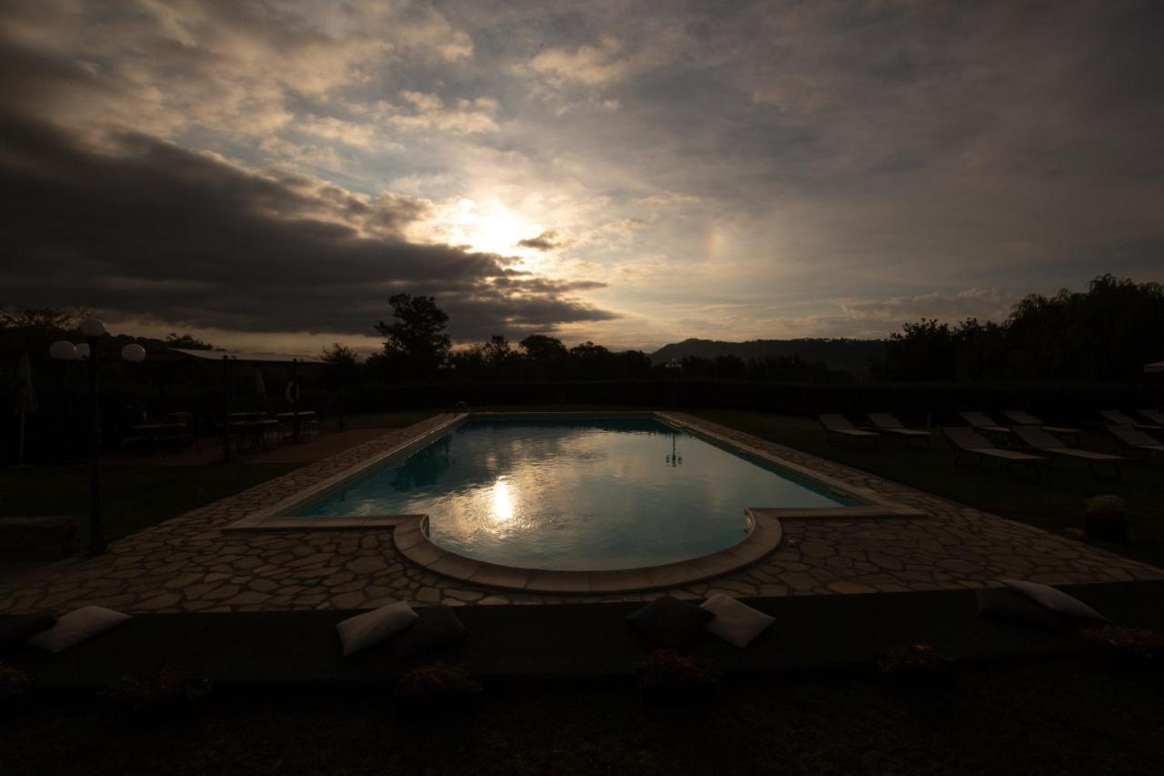 Agriturismo Il Sasso Guest House Anghiari Exterior photo